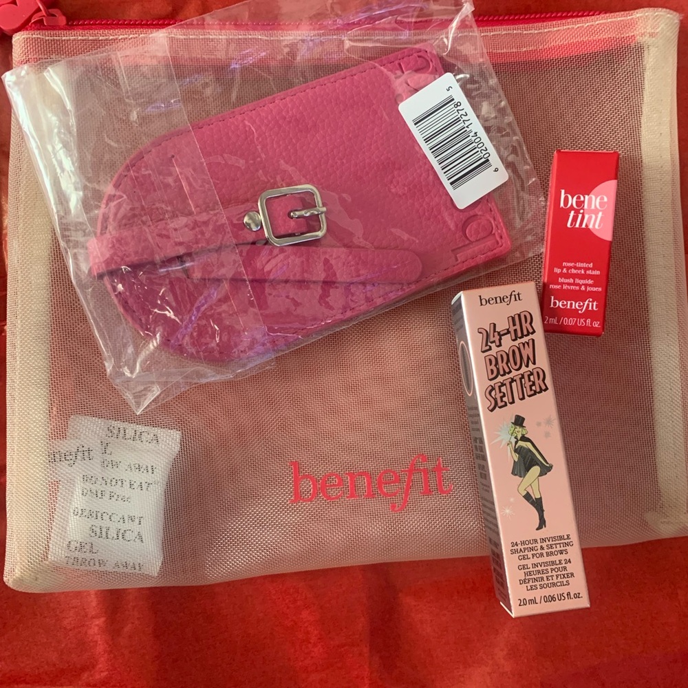 Benefit Cosmetic Bag Set